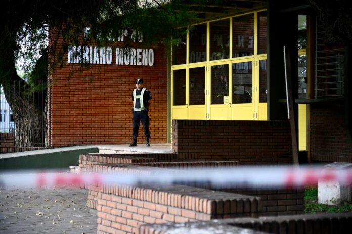 Exterior de la Escuela 40 Mariano Moreno en San Cristóbal, Santa Fe
