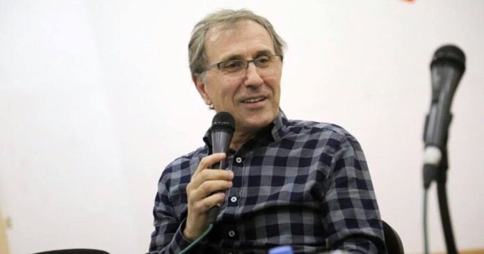 Joan Garriga, psicólogo humanista y experto en constelaciones familiares