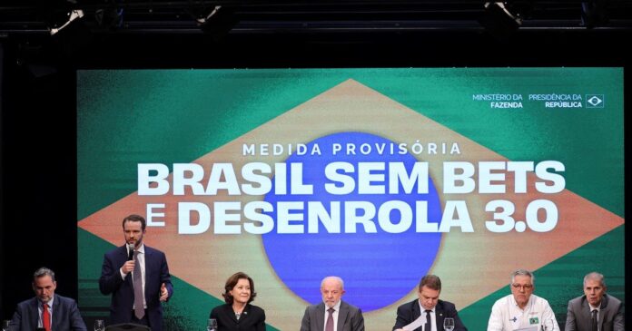 lula-prohibe-apuestas-deportivas-online-elecciones-brasil Luiz Inácio Lula da Silva durante el anuncio de la prohibición de apuestas deportivas online en Brasil