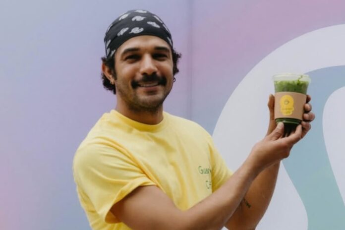pedro-manuitt-abogado-venezolano-coffee-truck-los-angeles Pedro Manuitt en su coffee truck Guarapo Caffè en Los Ángeles